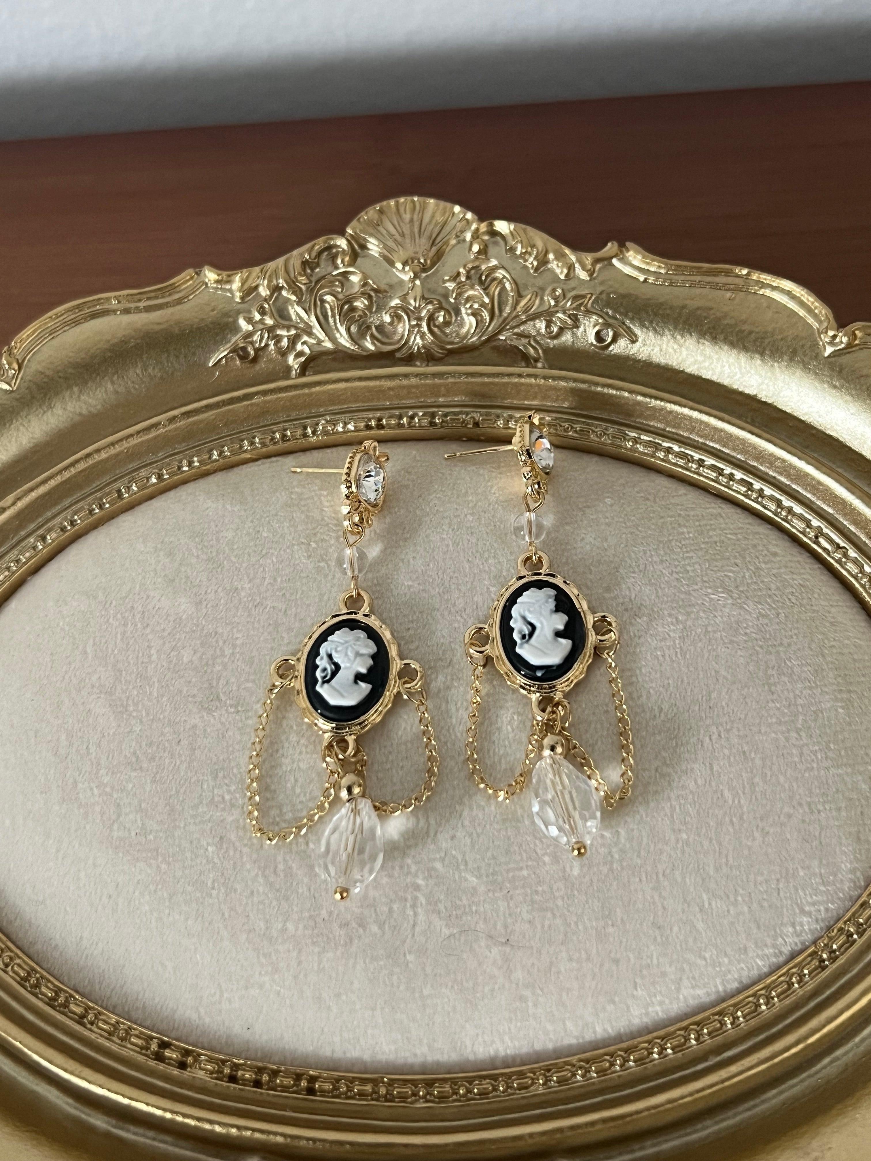 Francelly cameo earrings